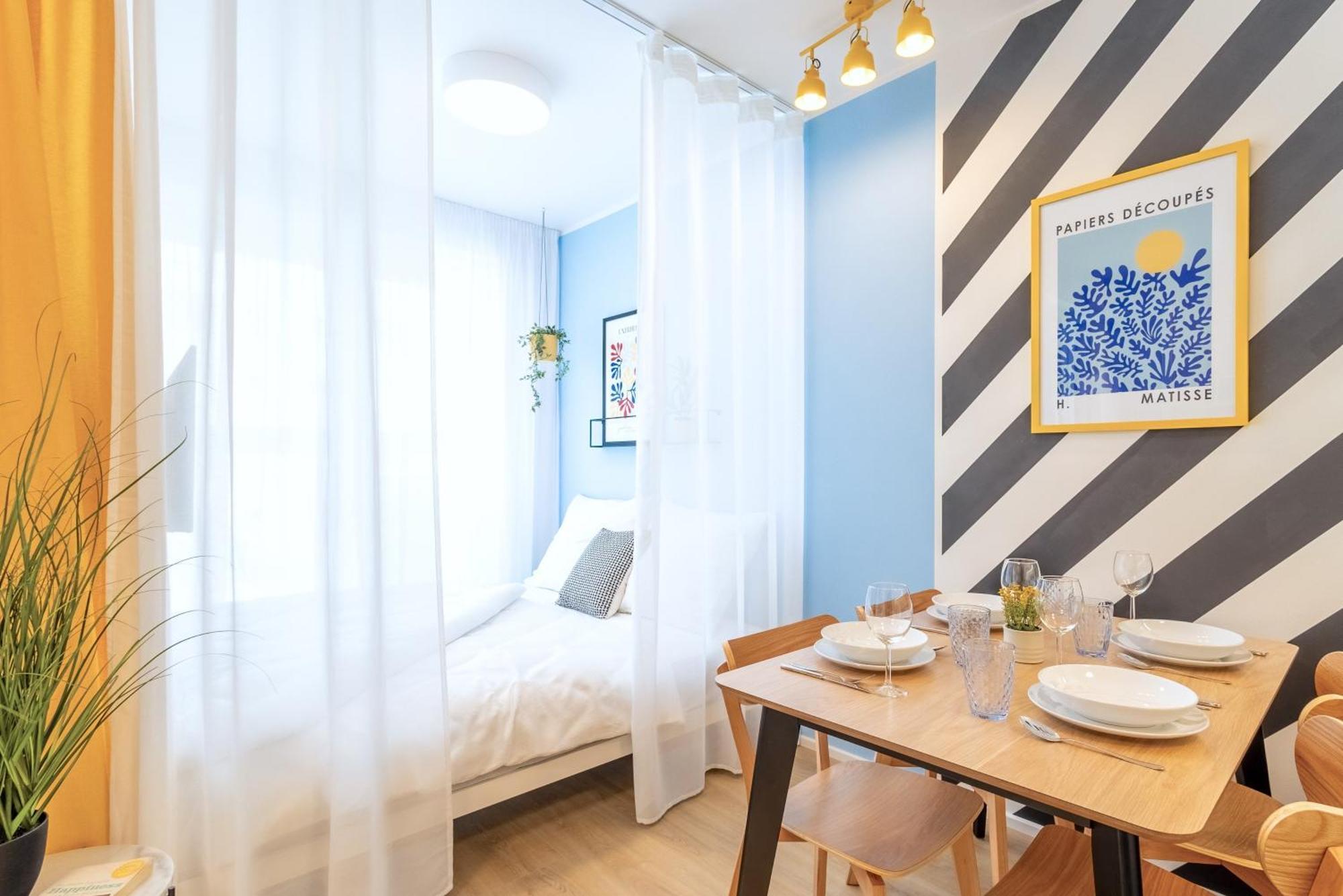 Yellow Apartment - Balcony, Free Parking, By Gravity Prague Luaran gambar