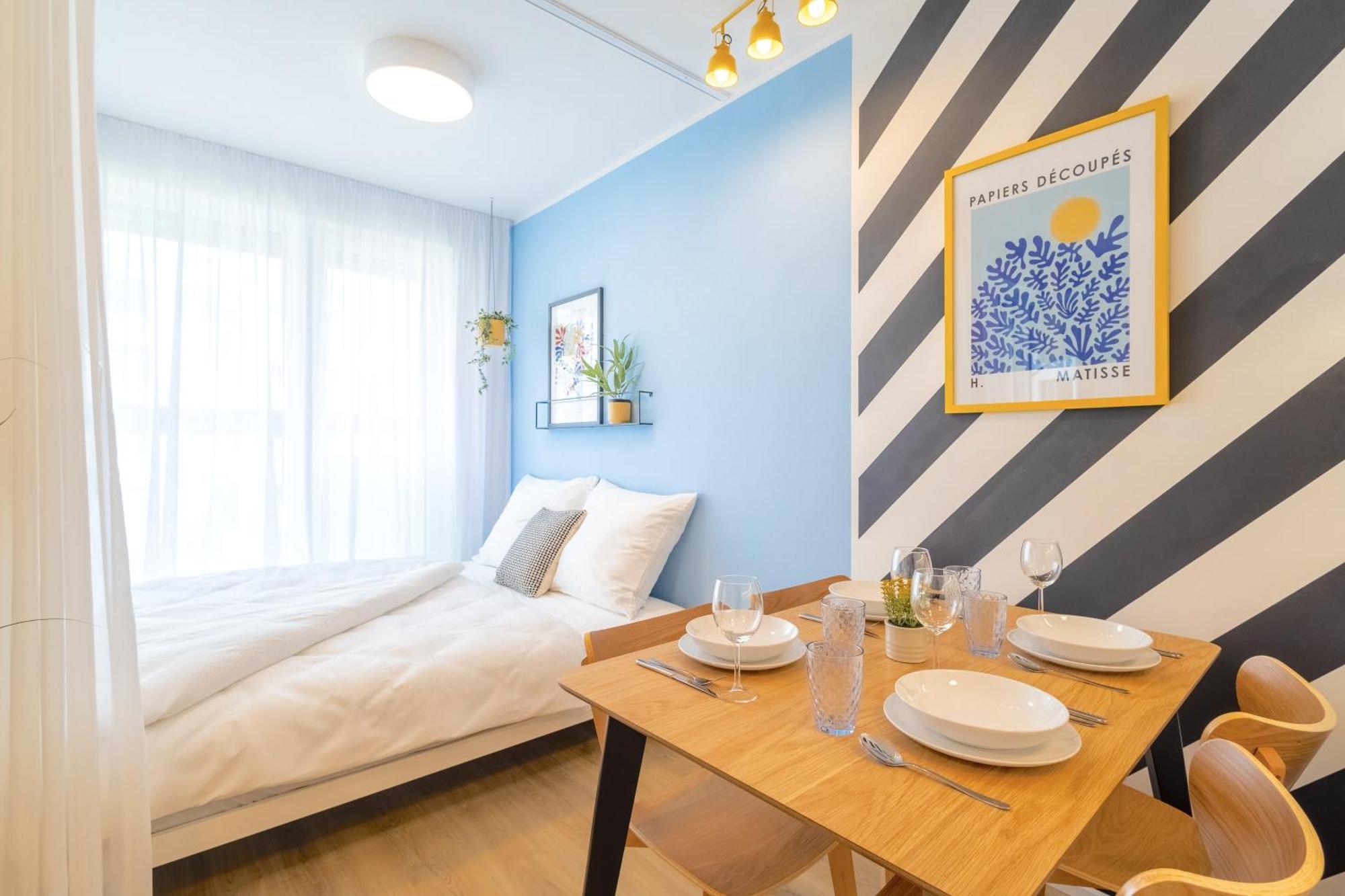 Yellow Apartment - Balcony, Free Parking, By Gravity Prague Luaran gambar